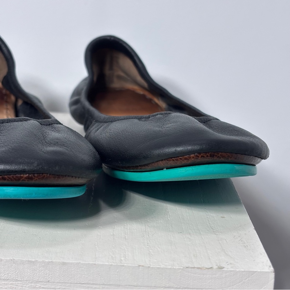 EUC Tieks By Gavrieli Women’s Matte Black Leather Flats Ballet Size 10 US - Picture 5 of 12